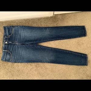 American Eagle skinny jeans